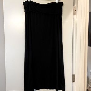 a.n.a. Petite Long Maxi Skirt in black—like new!